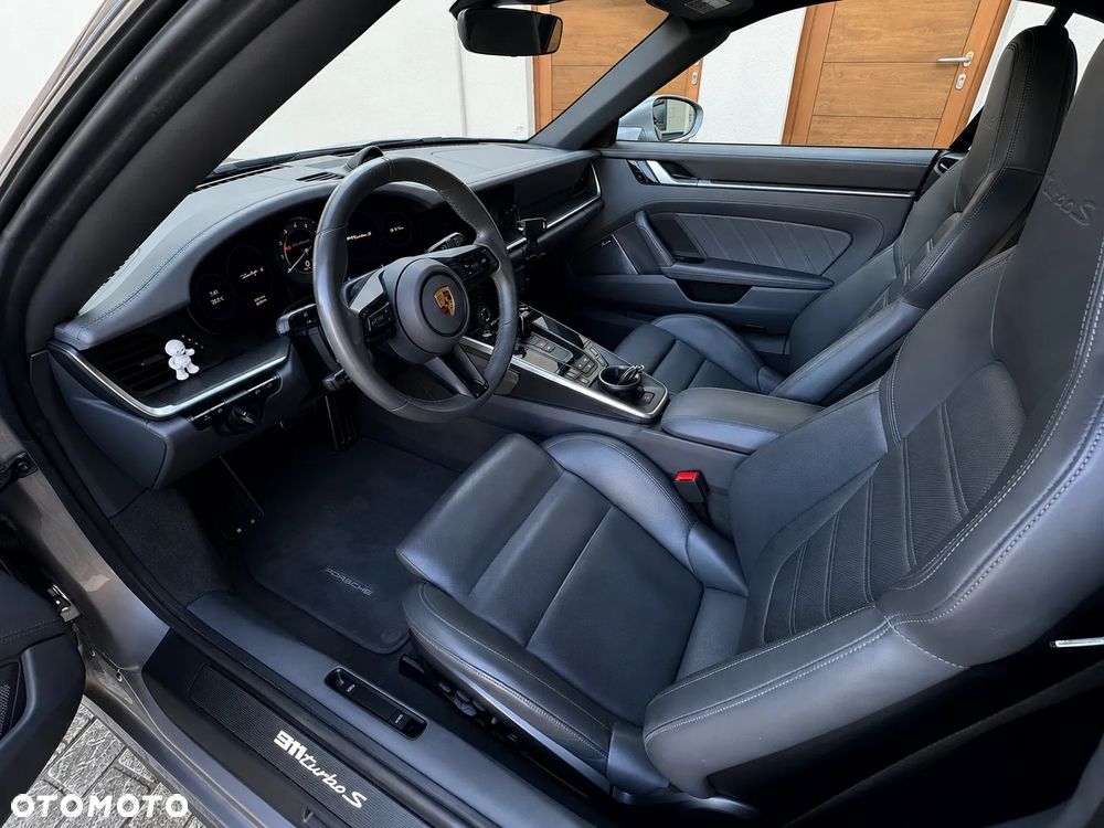 Porsche 911 Turbo S - 9