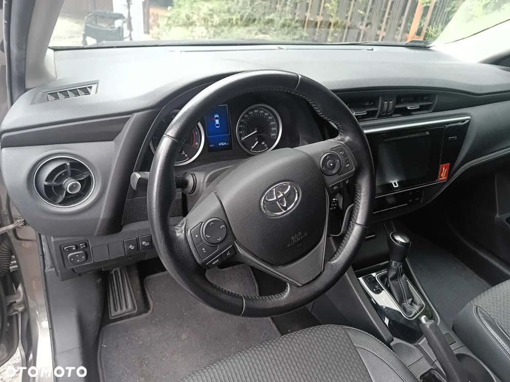 Toyota Corolla 1.6 Premium MS - 12