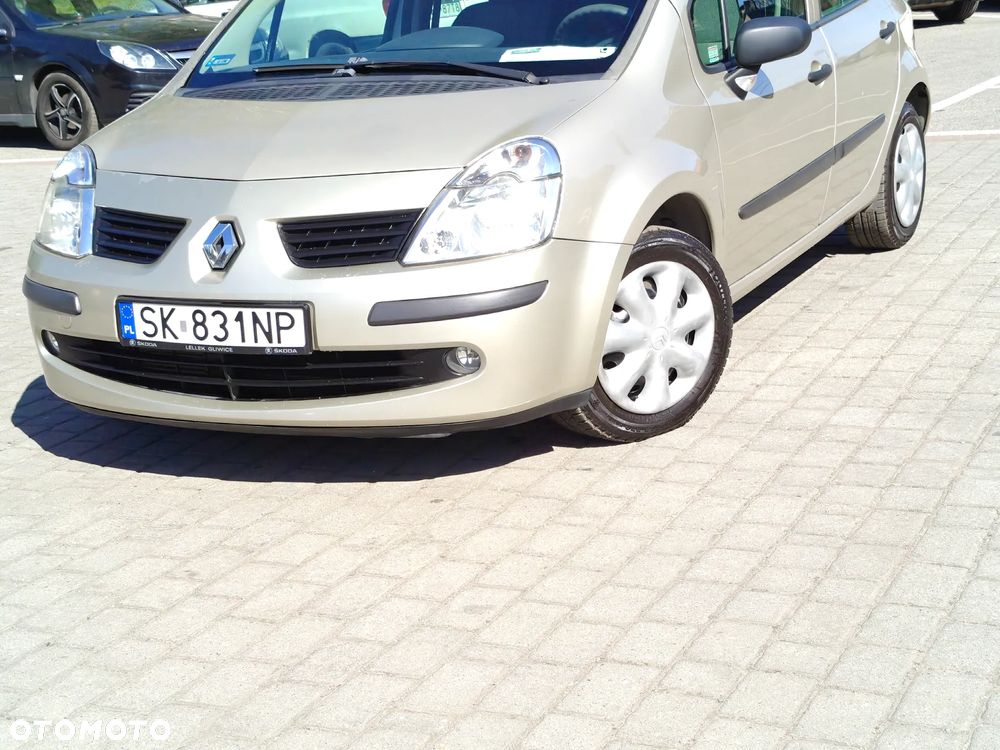 Renault Clio 1.2 TCE Authentique - 4