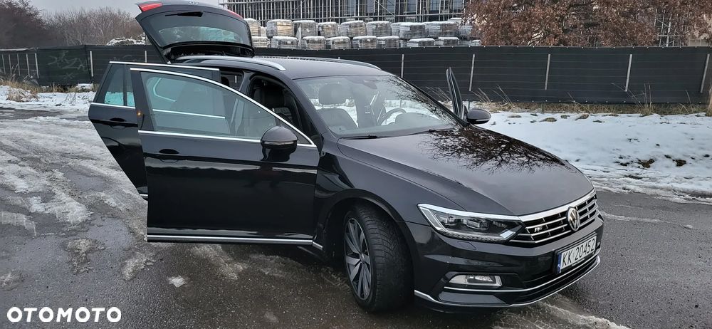 Volkswagen Passat - 13
