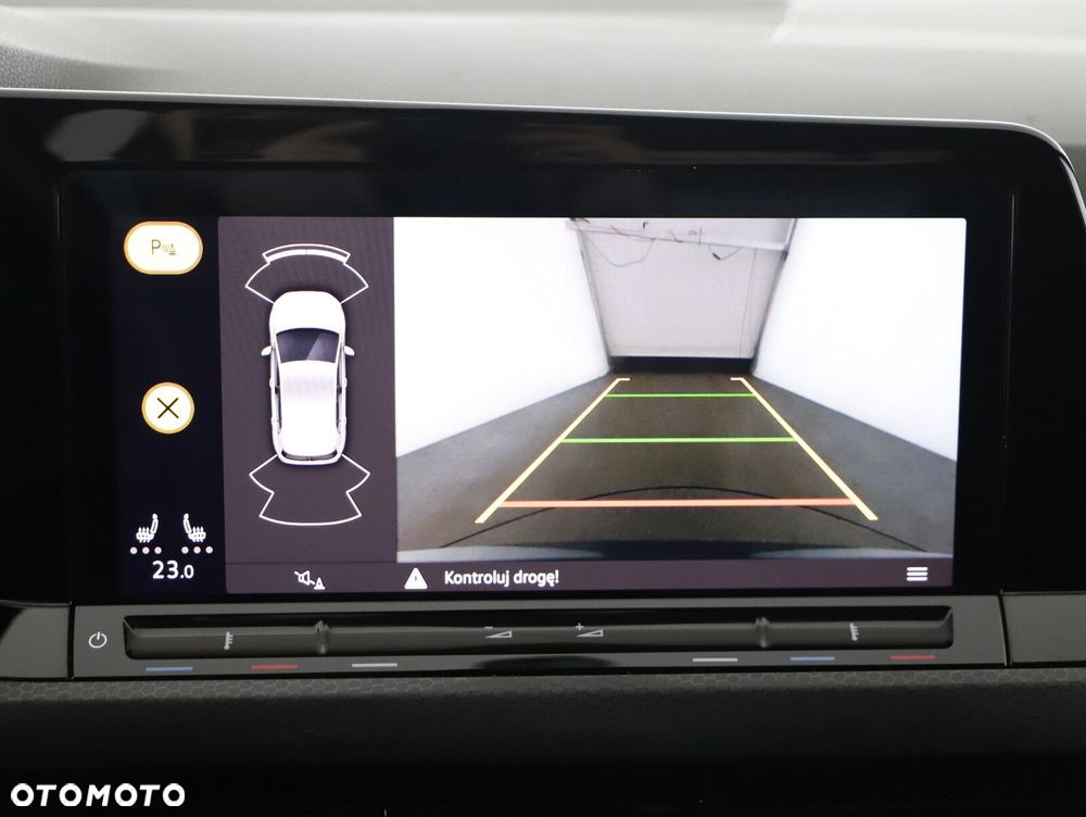 Volkswagen Golf - 13