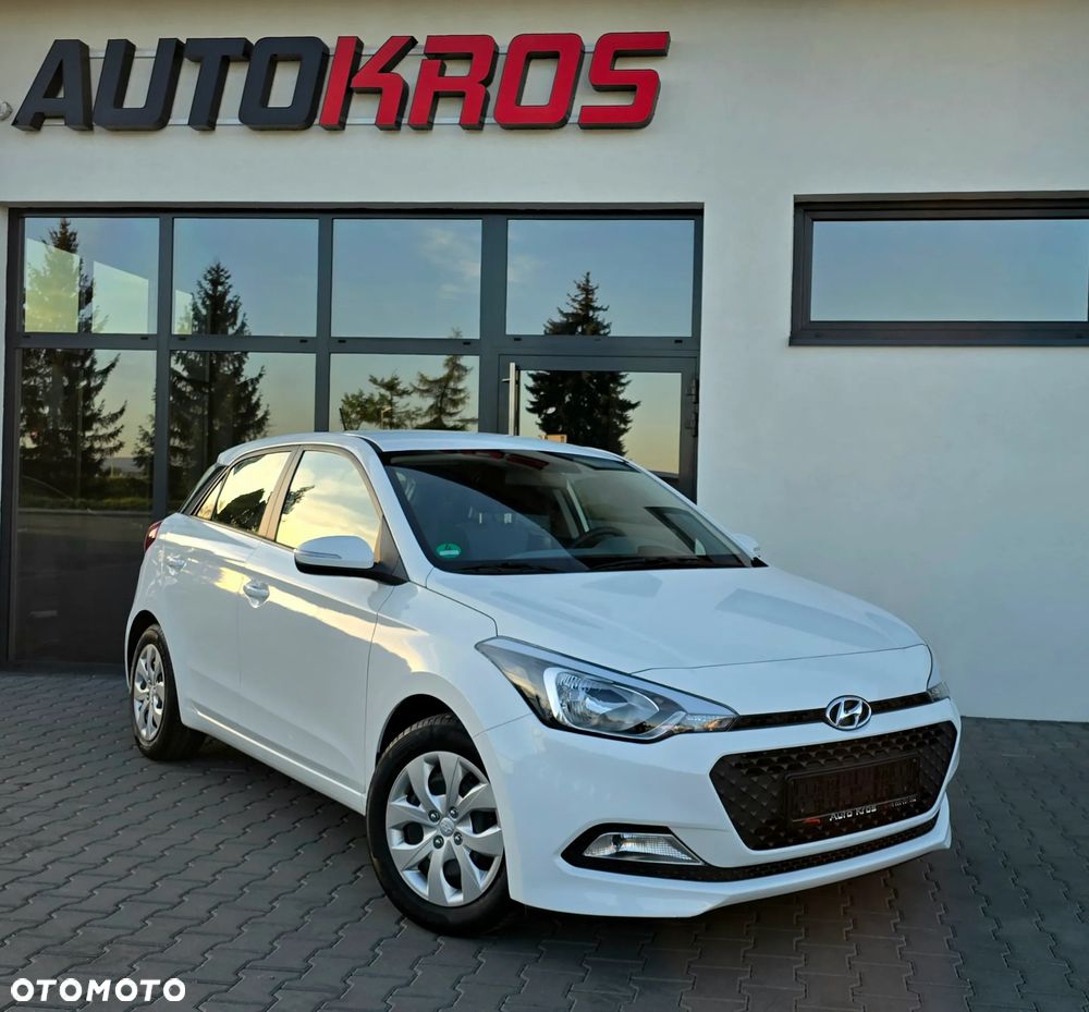 Hyundai i20 blue 1.2 - 1