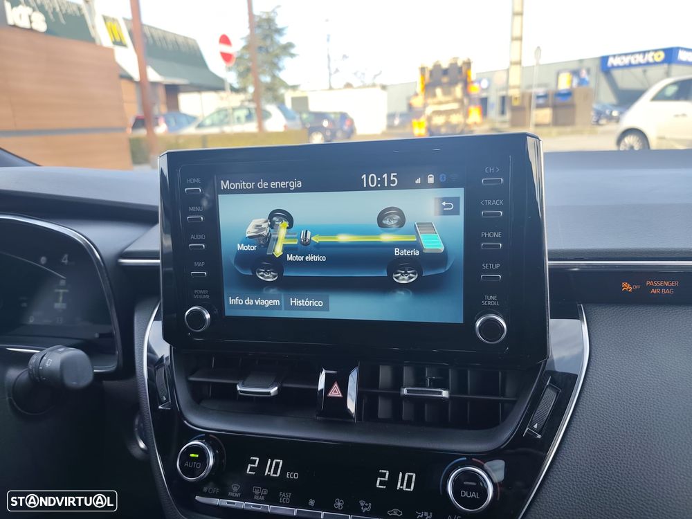 Toyota Corolla Touring Sports - 9