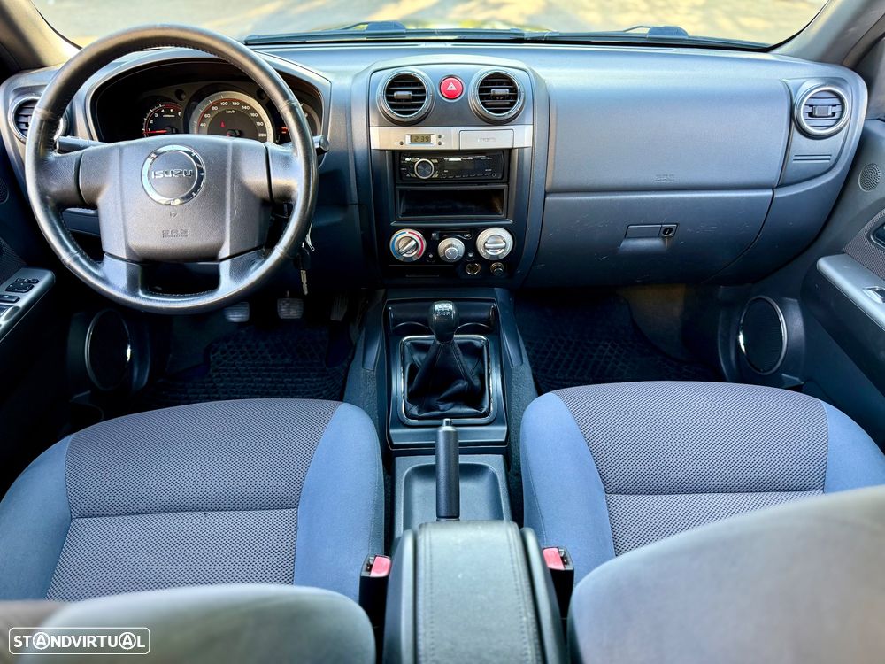 Isuzu D-Max 2.5 DTi CD 2WD L - 11