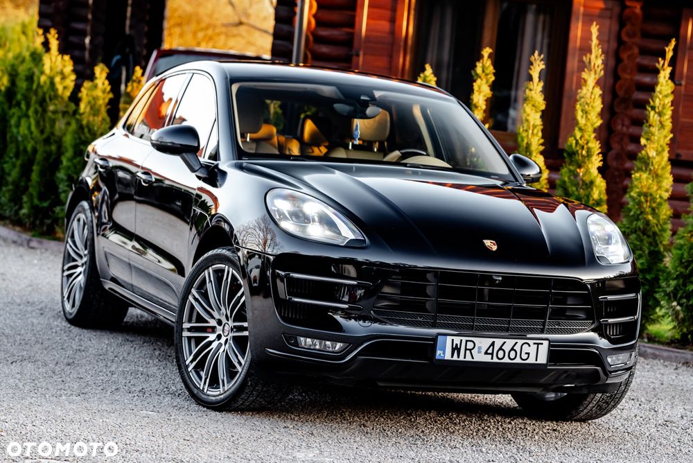 Porsche Macan Turbo - 4