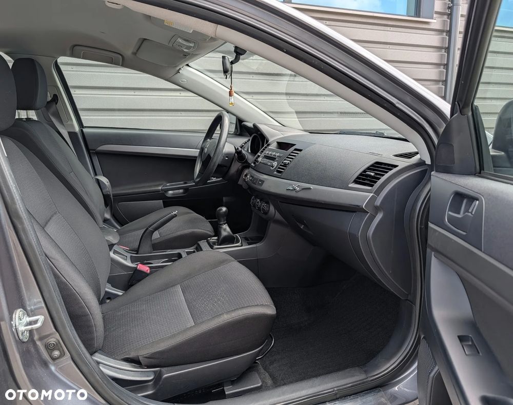Mitsubishi Lancer 1.8 Instyle - 7
