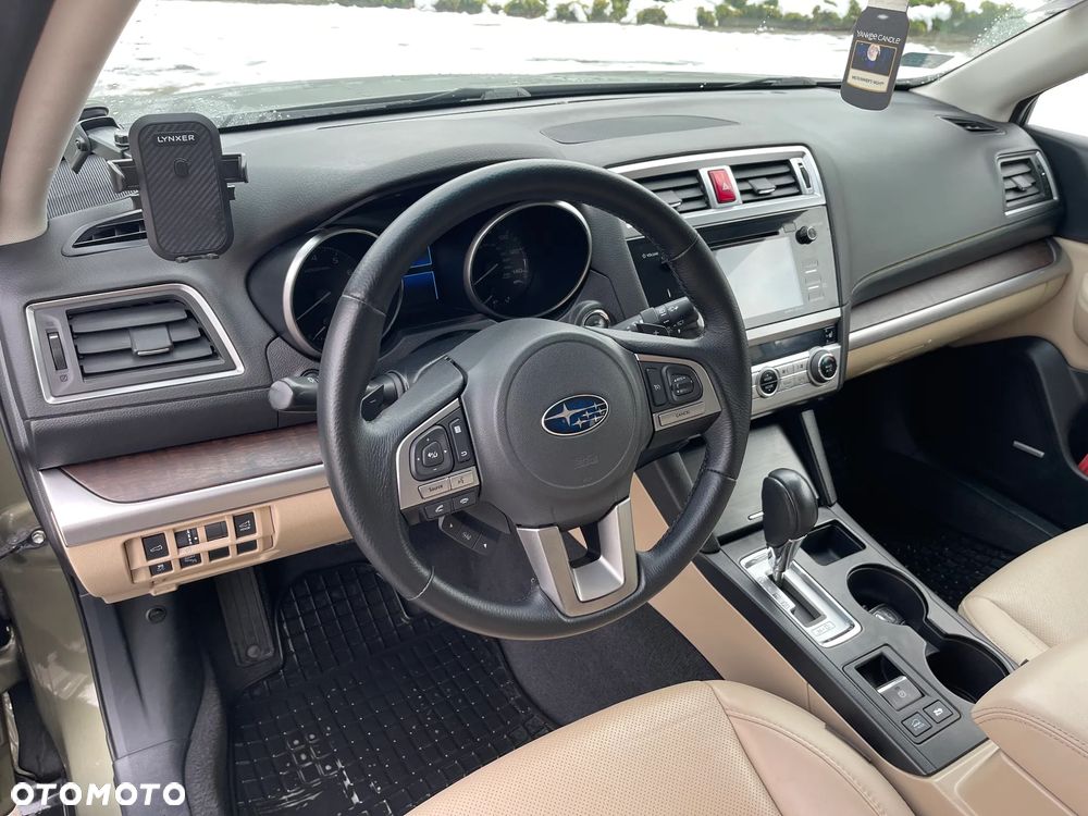 Subaru Outback 2.5i Exclusive (EyeSight) Lineartronic - 12