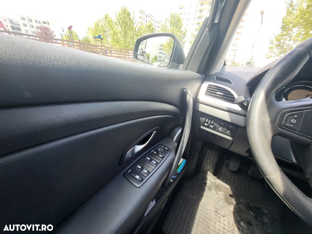 Renault Megane 1.9dCi Dynamique - 5