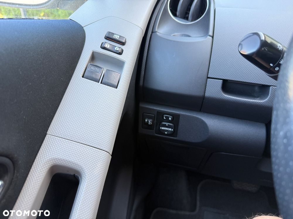 Toyota Yaris 1.33 VVT-i Multi Mode Executive - 12