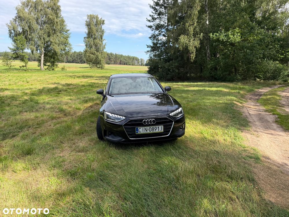 Audi A4 Limousine - 5