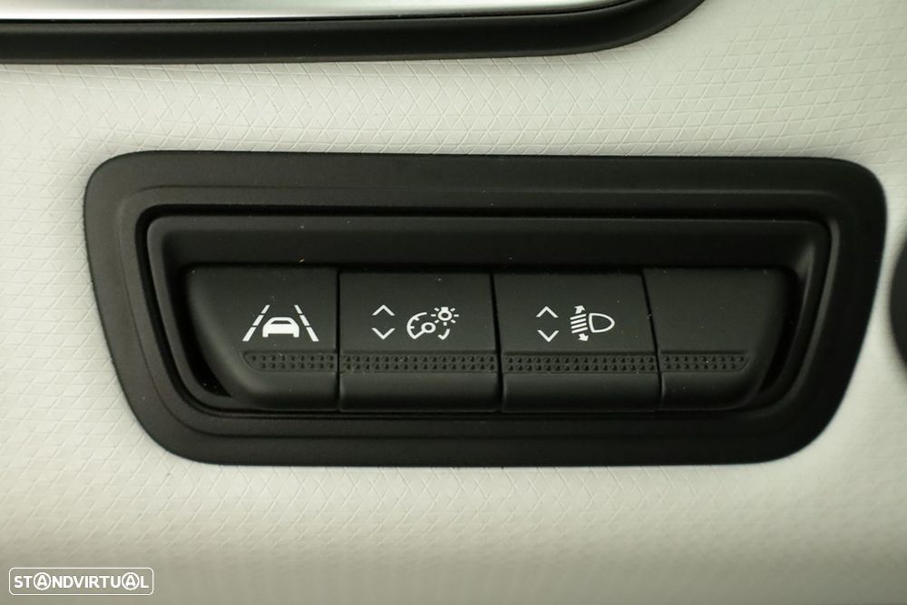 Renault Clio 1.0 TCe Evolution - 20