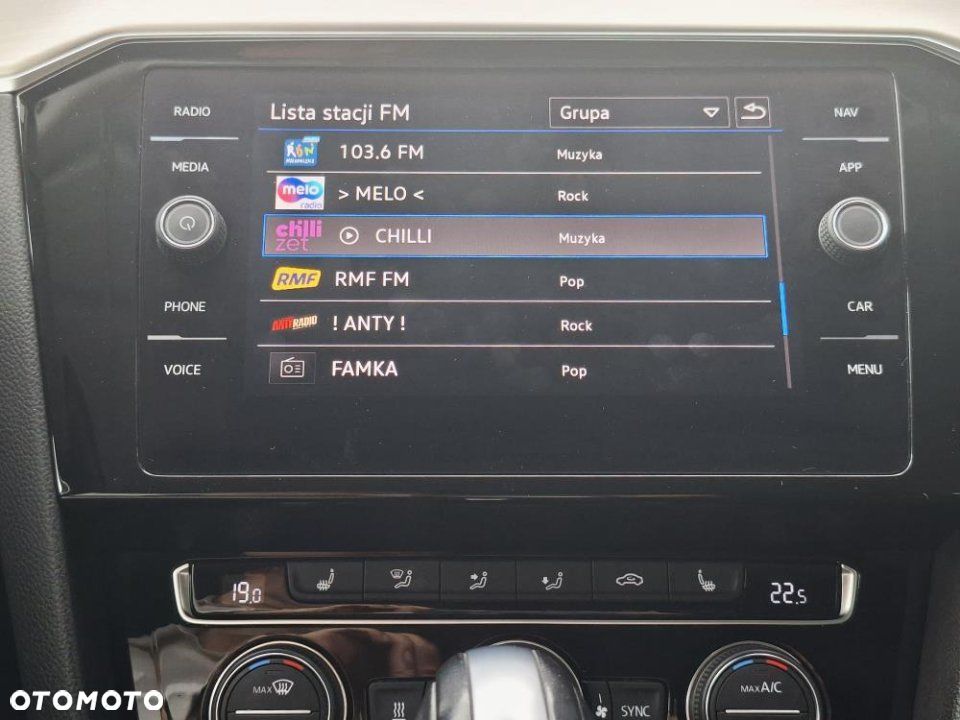 Volkswagen Passat - 30