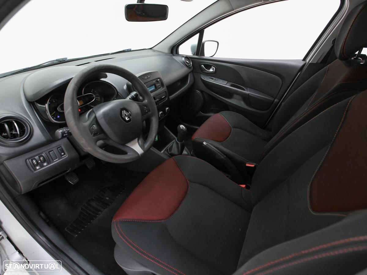 Renault Clio 1.5 dCi Confort - 6