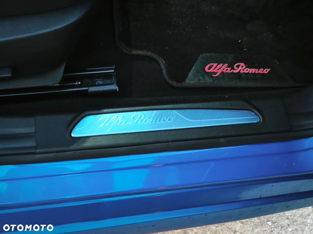 Alfa Romeo Giulia 2.0 Turbo Veloce TI Q4 - 7