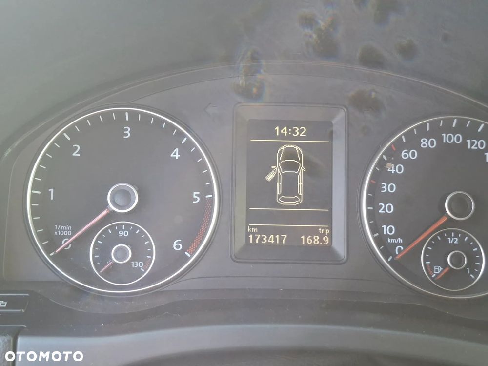 Volkswagen Golf Plus 1.6 TDI Comfortline DSG - 7