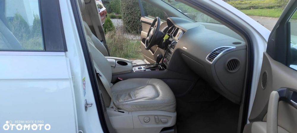 Audi Q7 3.6 FSI Quattro Tiptronic - 26