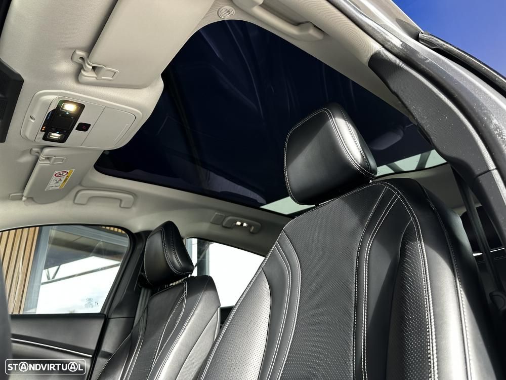 Ford Mustang Mach-E Standard - 19