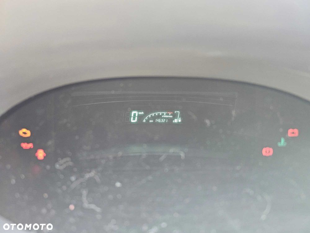 Toyota Yaris - 8