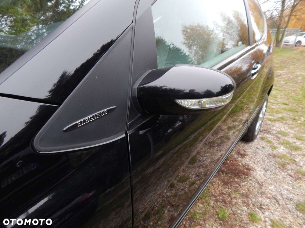 Mercedes-Benz Klasa A 150 Elegance First - 16