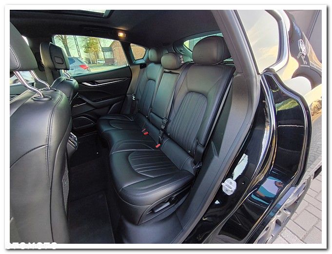 Maserati Levante Q4 Executive - 27
