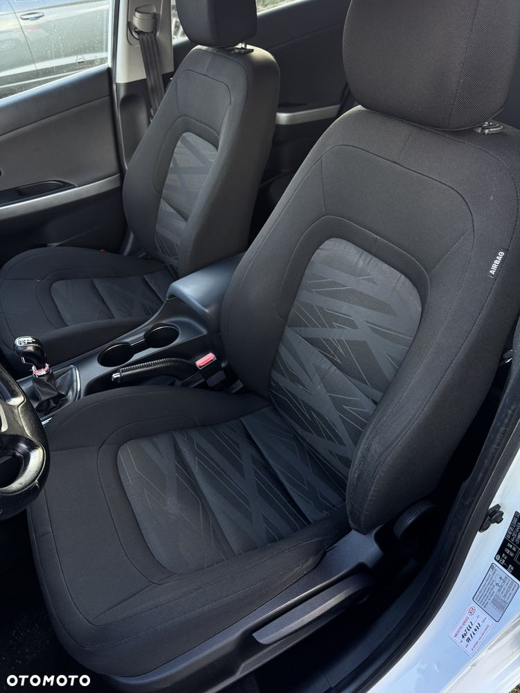 Kia Ceed 1.4 CRDi M - 12