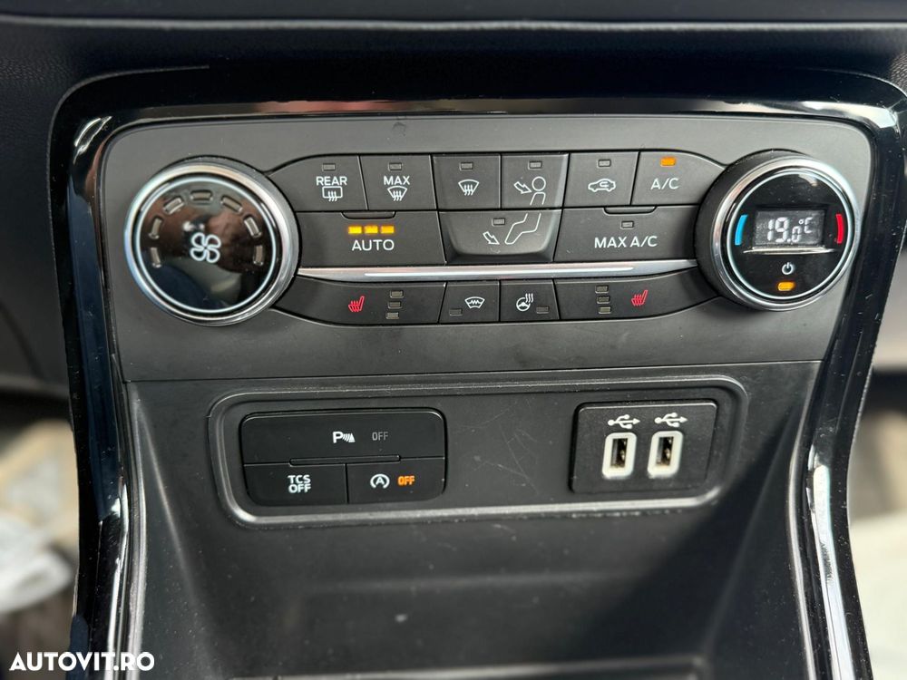 Ford EcoSport - 17