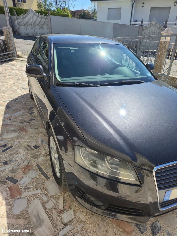 Audi A3 1.6 TDI Attraction - 1