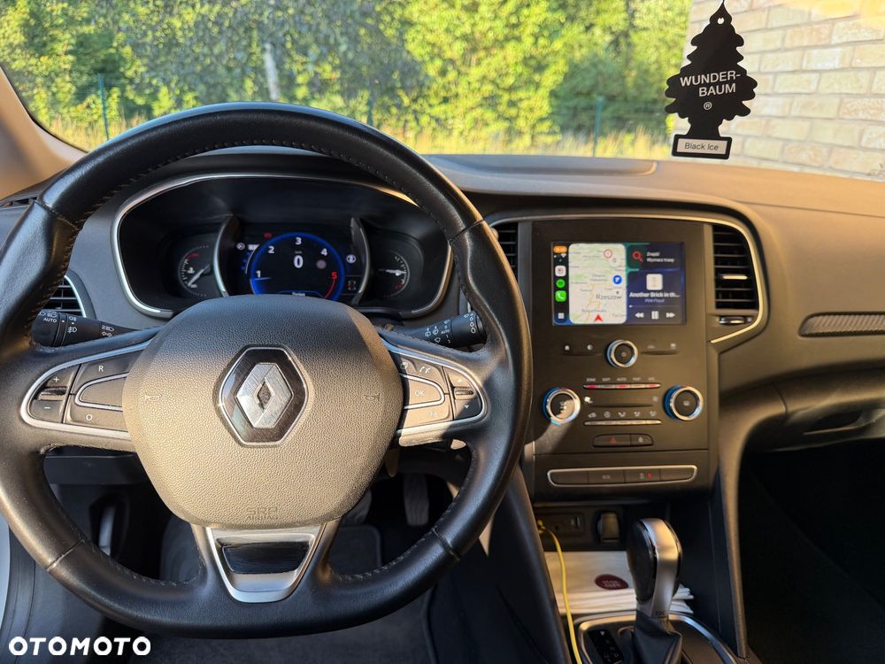 Renault Megane 1.5 dCi Zen EDC - 11