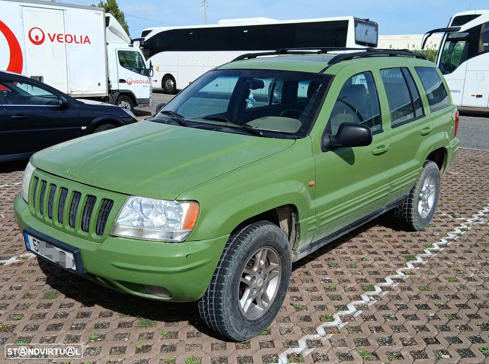 Jeep Grand Cherokee - 1