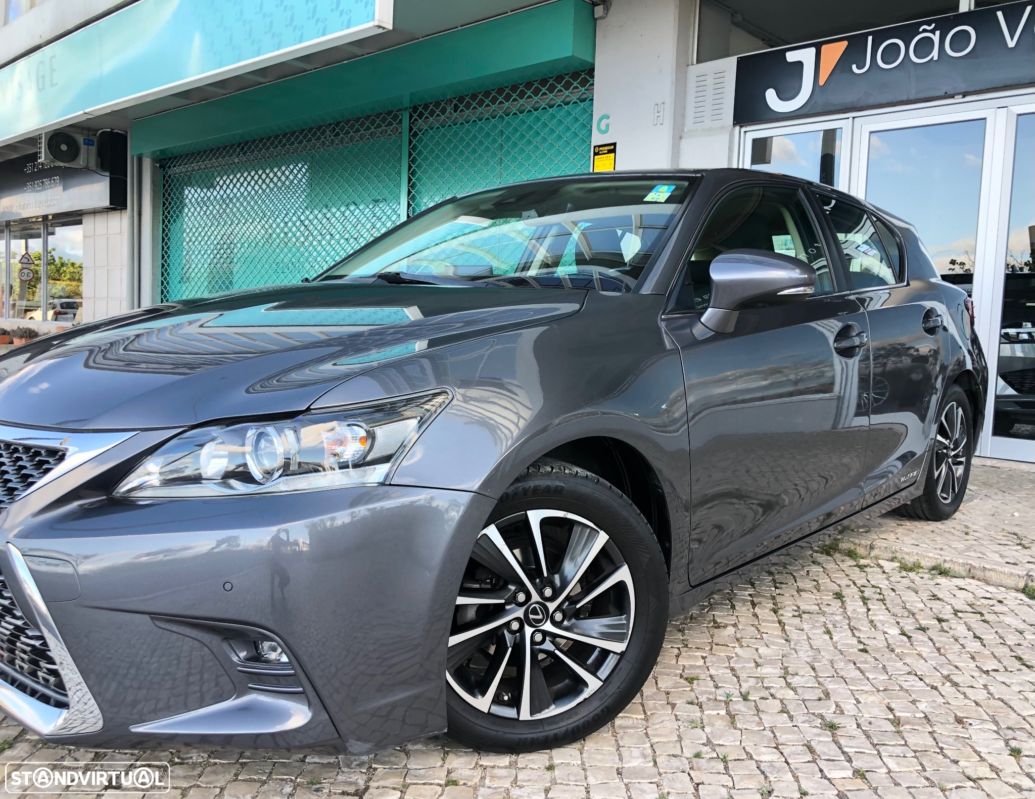 Lexus CT 200h Executive+ - 3