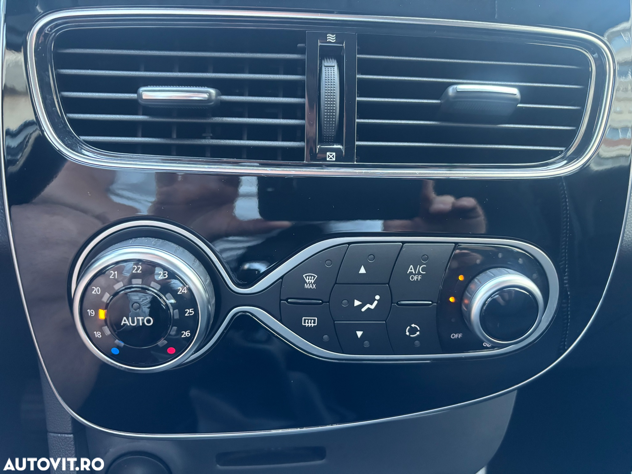 Renault Clio (Energy) TCe 90 Start & Stop LIMITED - 5