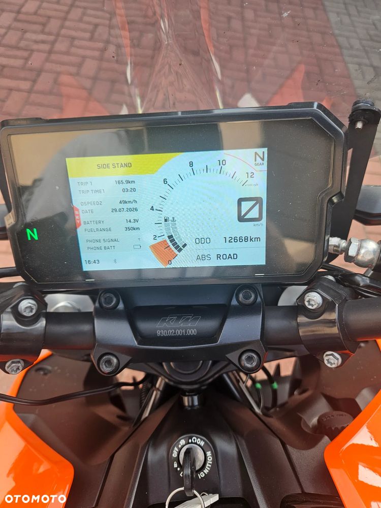 KTM Duke 125 - 9