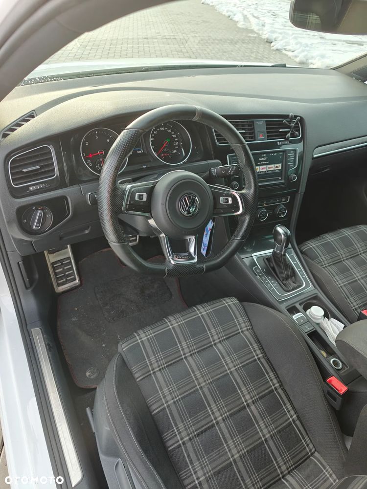 Volkswagen Golf Variant GTD 2.0 TDI SCR DSG - 6
