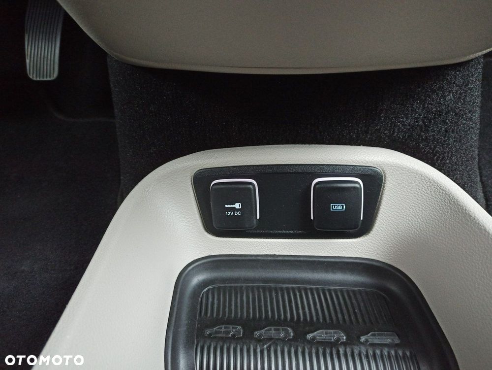 Chrysler Pacifica - 20