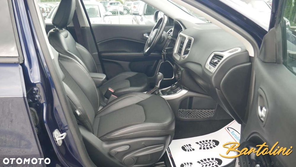 Jeep Compass - 15