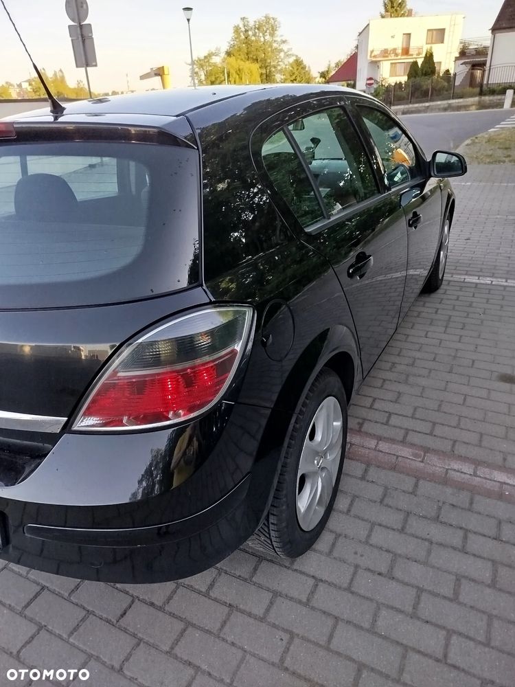Opel Astra - 10
