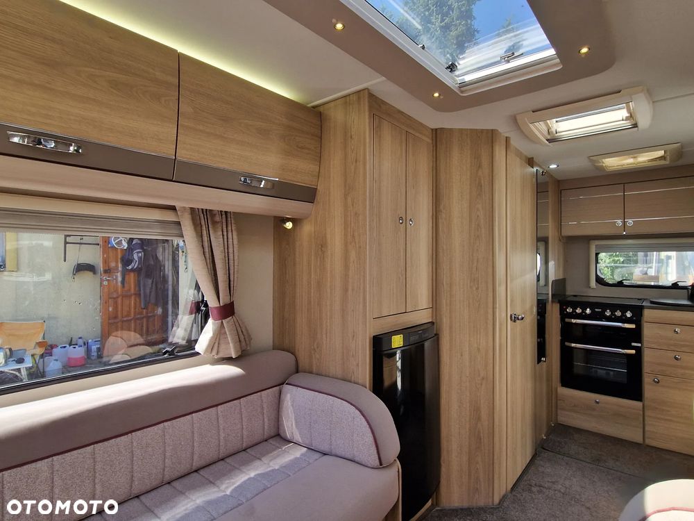 Elddis Xplore 304 - 13