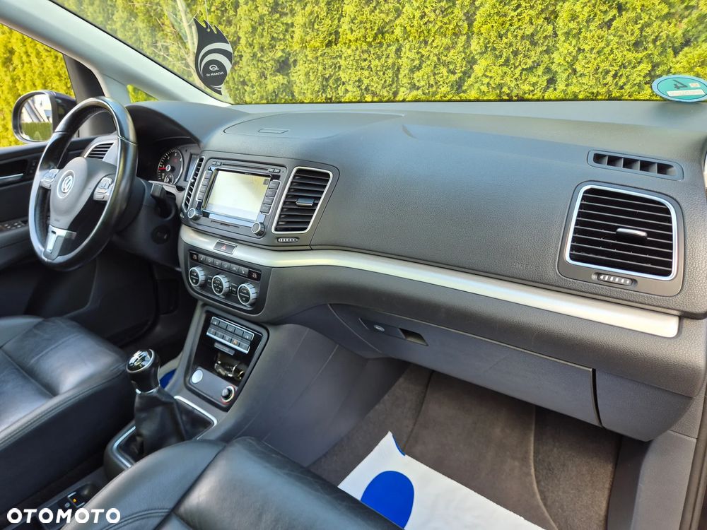 Volkswagen Sharan 2.0 TDI BlueMotion Technology Highline - 35