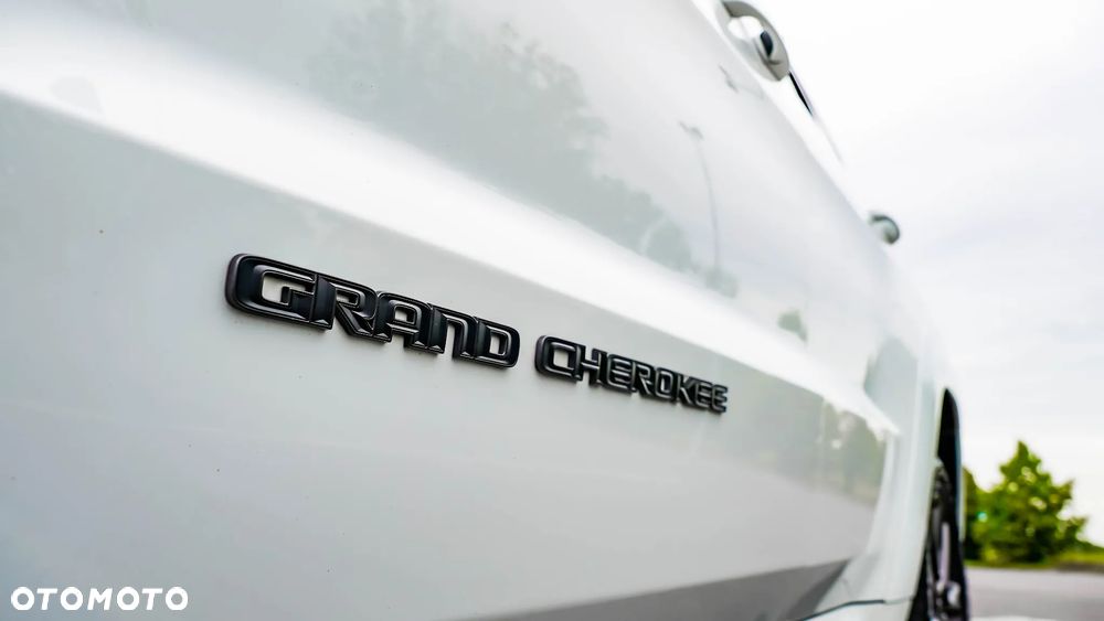 Jeep Grand Cherokee - 5
