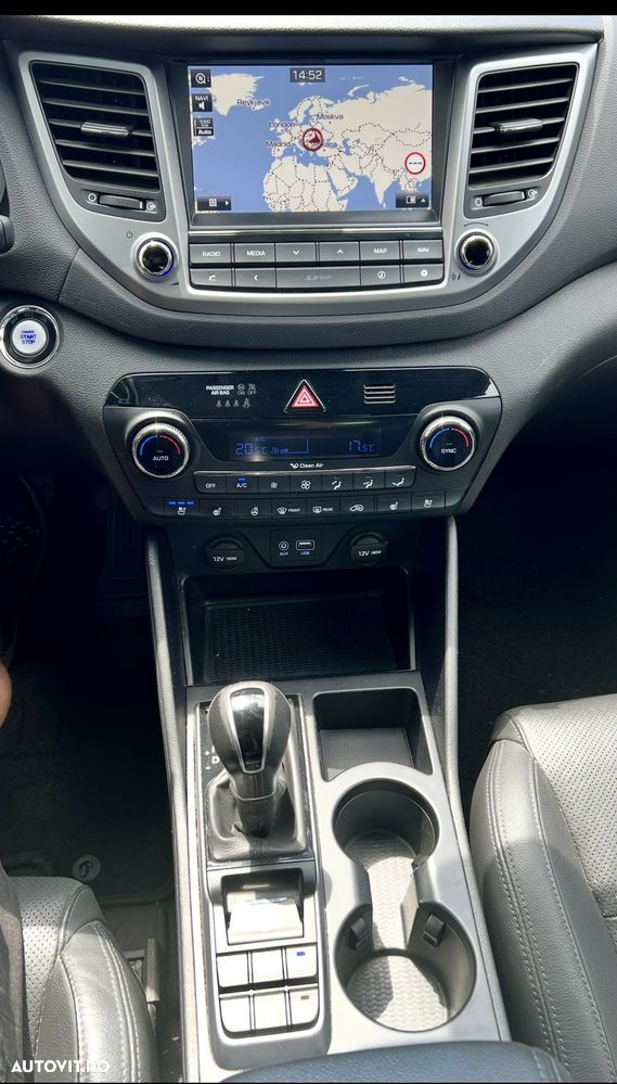 Hyundai Tucson 2.0 CRDI 4WD 6AT Luxury+ - 15