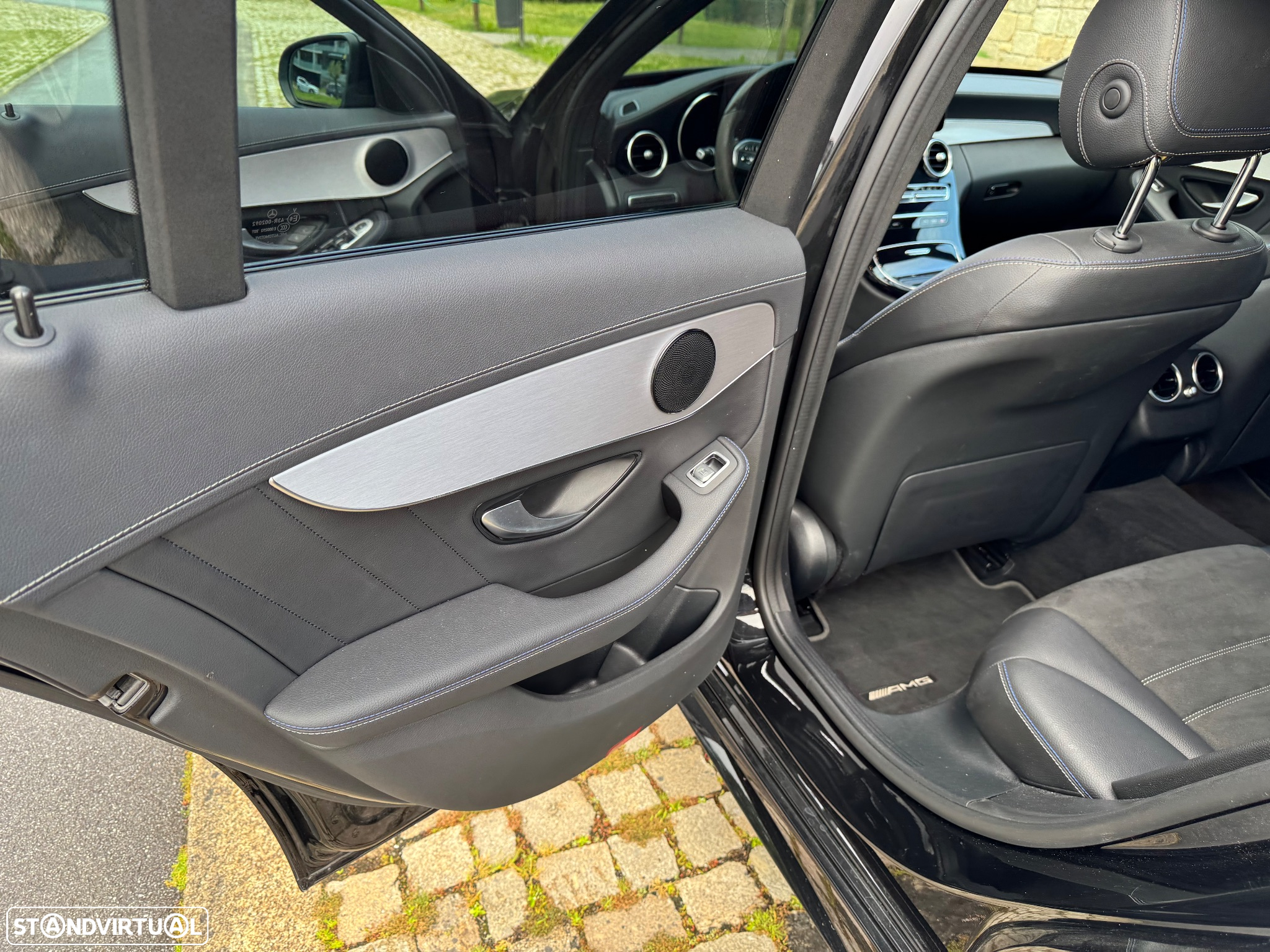 Mercedes-Benz C 300 de AMG Line - 40