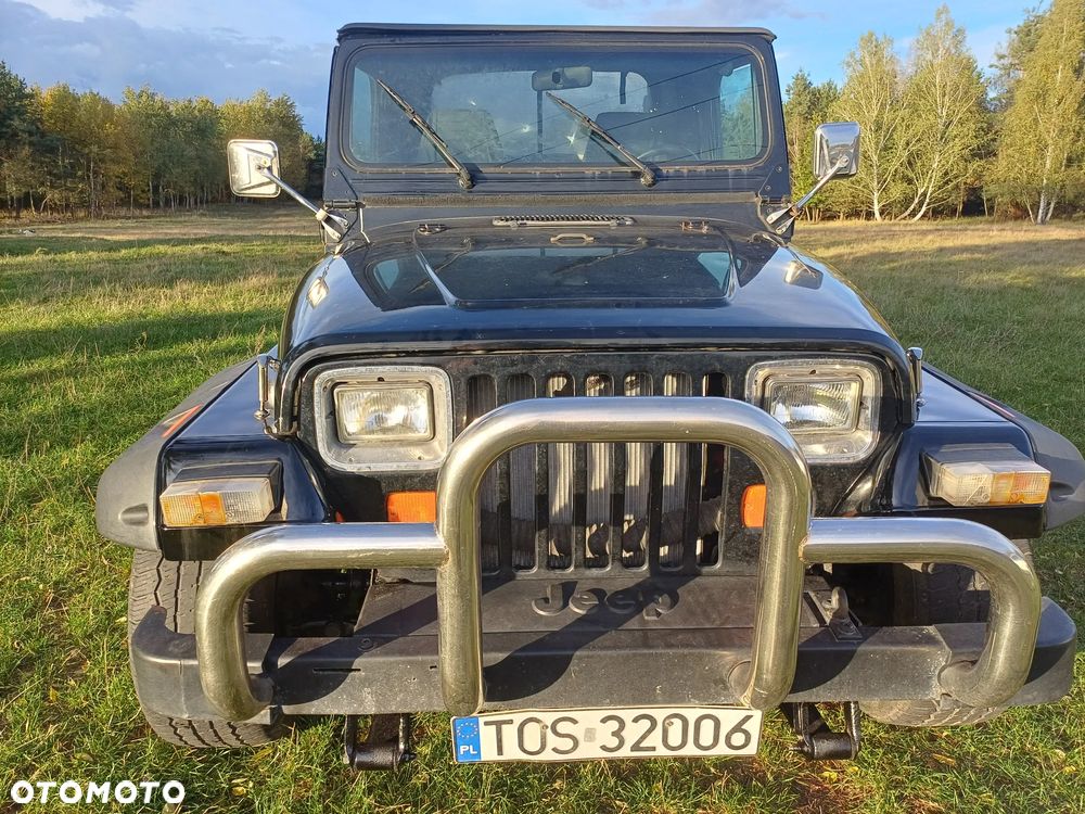 Jeep Wrangler - 4