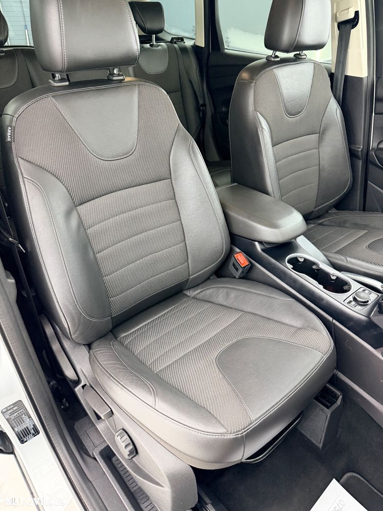 Ford Kuga 1.5 EcoBoost 2WD Trend - 19