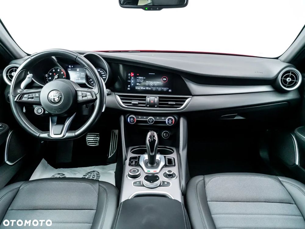 Alfa Romeo Giulia 2.0 Turbo Sprint - 24