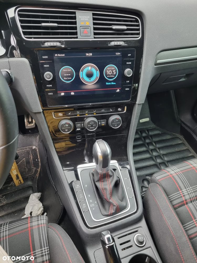Volkswagen Golf 2.0 TSI BMT GTI DSG - 5