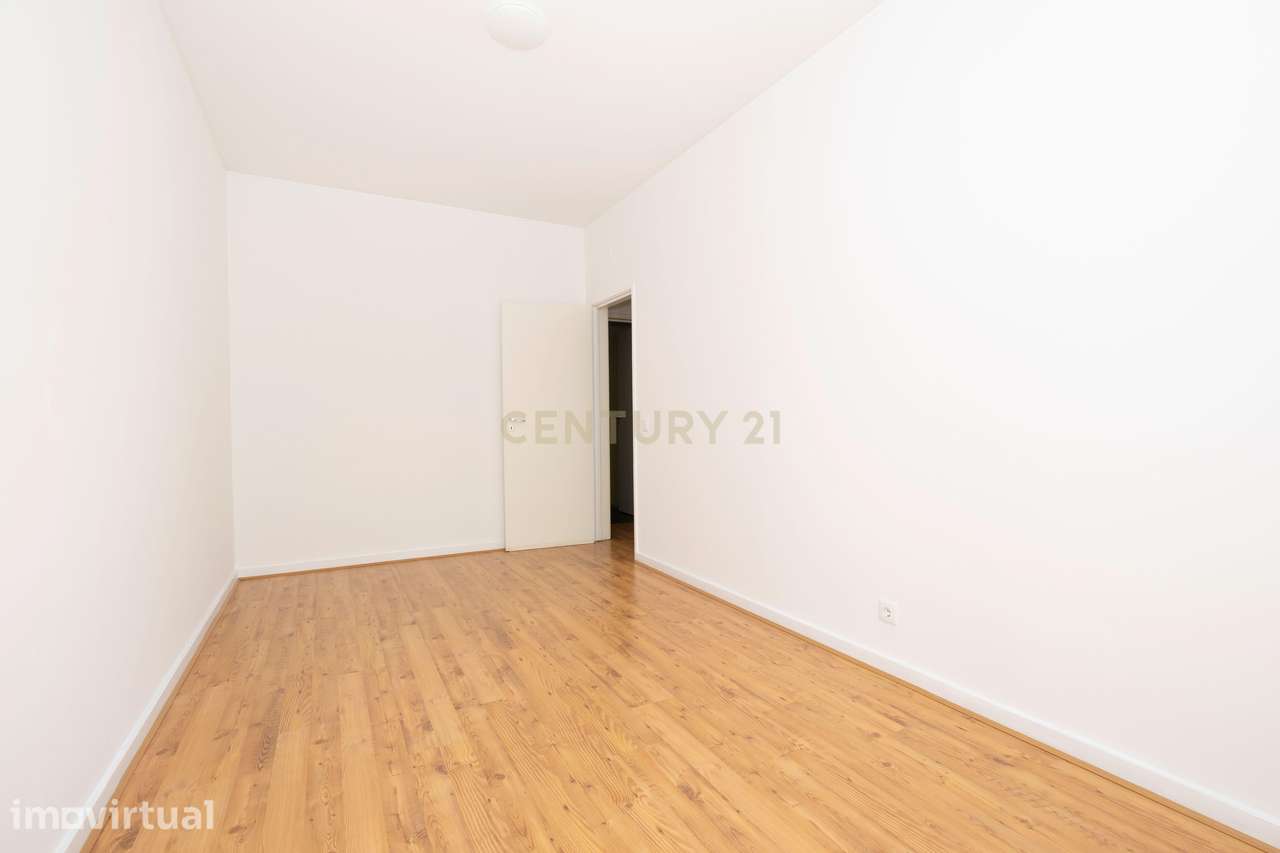 Apartamento, 67 m², São Domingos de Benfica - Grande imagem: 2/20