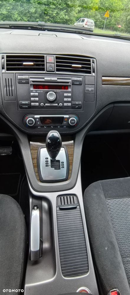 Ford C-MAX 2.0 Ghia - 12