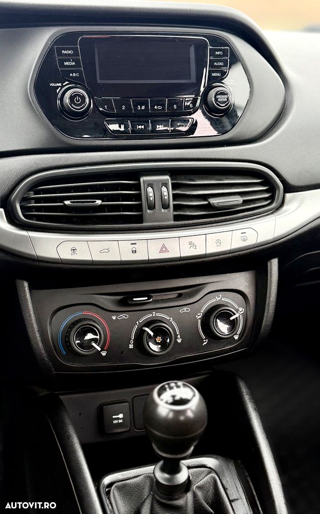 Fiat Tipo 1.4 Easy - 16