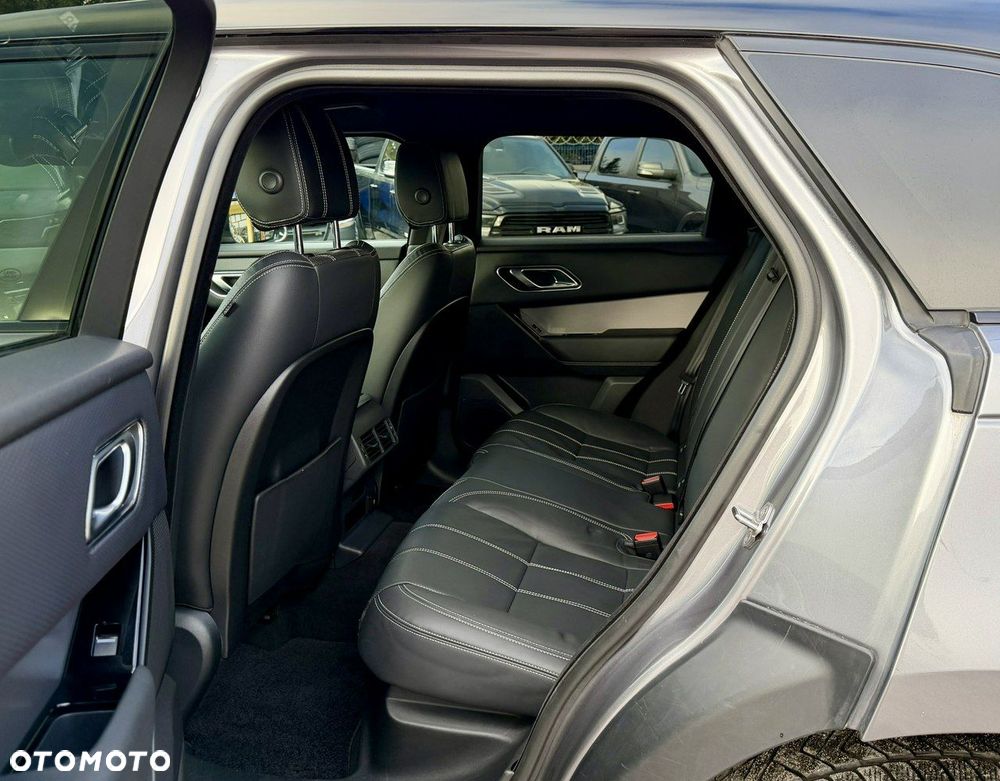 Land Rover Range Rover Velar D200 Dynamic SE - 10