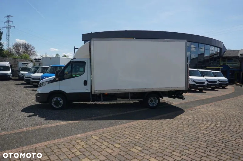 Iveco 35C16 izoterma kontener skrzynia wywrotka HDS - 10